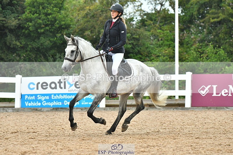 230730A-093114-08257 - Cls 31 British Novice & 90cm Open