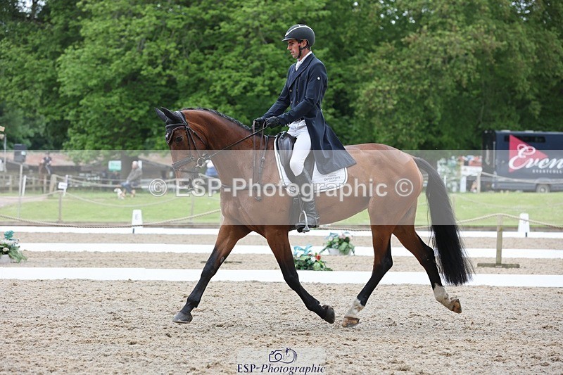 240523-103607-03345 - 213-GLOBAL_KARINA-Hector_Payne