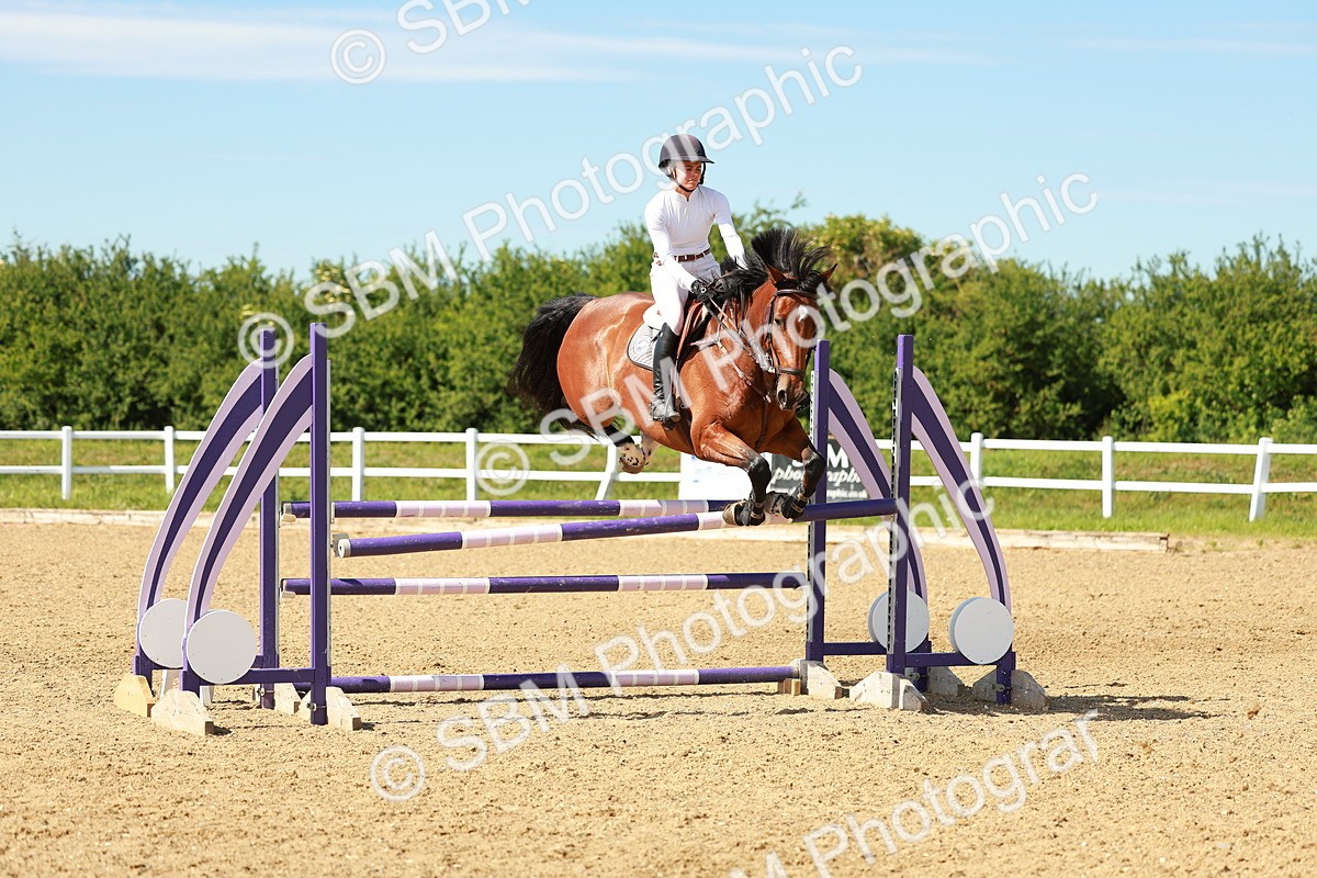 SBM_002795 - Class 4 - Senior Newcomers - 1.10m
