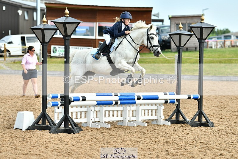 230625A-091636-03027 - Cls 12 Pony Intro 70cm