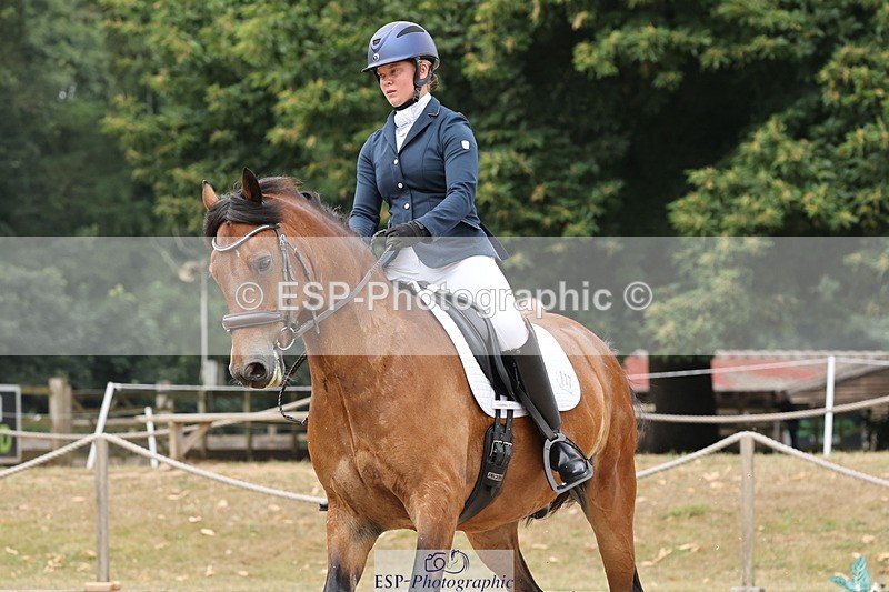 250718A-114556-00951 - 117-Alexandra.Northwood-Scurlagecastle.Gino