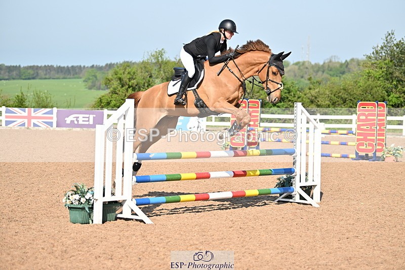 240509A-092842-00135 - Cls 1 British Novice and 90cm Open