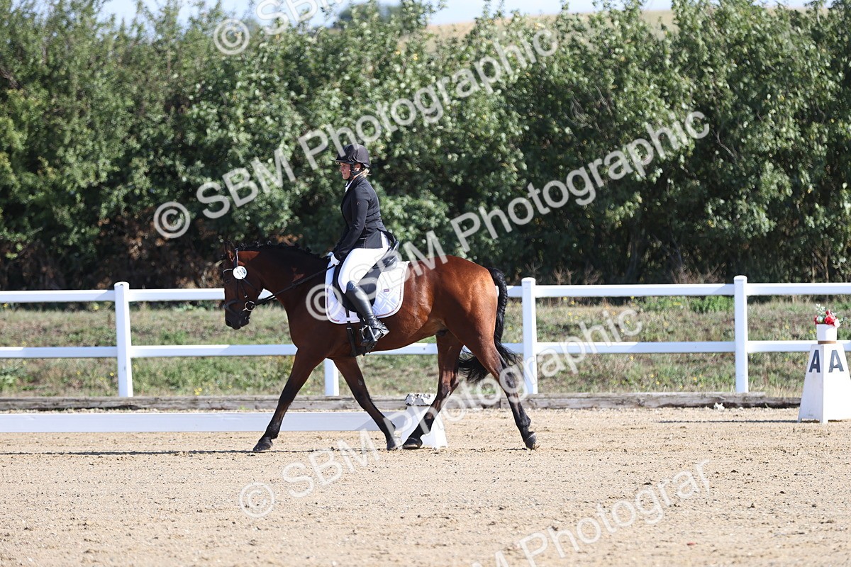 SBM_001096 - Class 2 - Intro 4 Champs - 9.44-10.38