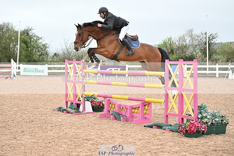 240406A-155401-04272 - Cls 17 National 1.30m Open