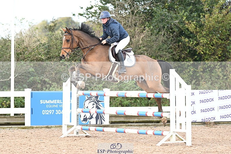 241023A-135914-00939 - Cls 4 Newcomers and 1.10m Open