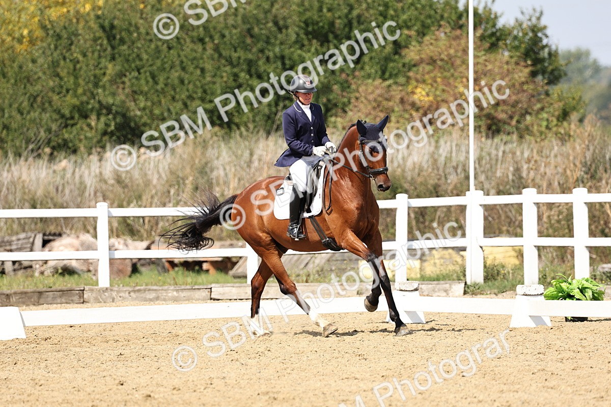 SBM_018665 - Class 16 - Novice 5 - 12.08-13.11