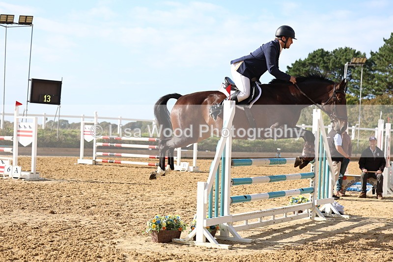 3E7A0667 - Class 13: Senior Newcomers/1.10m open