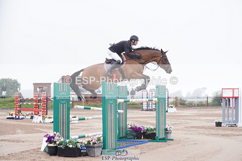 240720A-112004-14275 - Cls 3, 3 Star Small Tour 1.40m