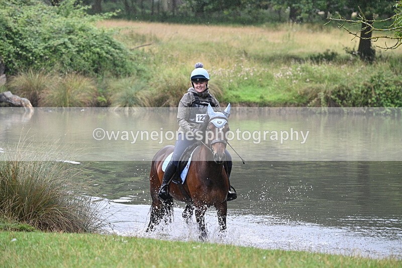 WJ7_9040 - Time at Water 11:53 to 12:23
