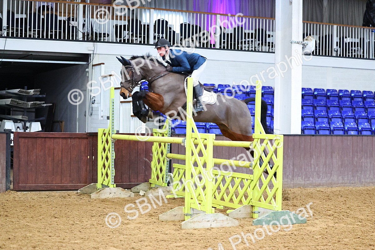 SBM_000941 - Class 4 - Senior Newcomers - 1.10m