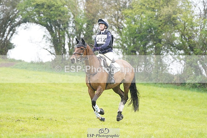 250418-135904-05149 - 212-Lucy.Lloyd-WATERNISH.BRIDLE.LANE