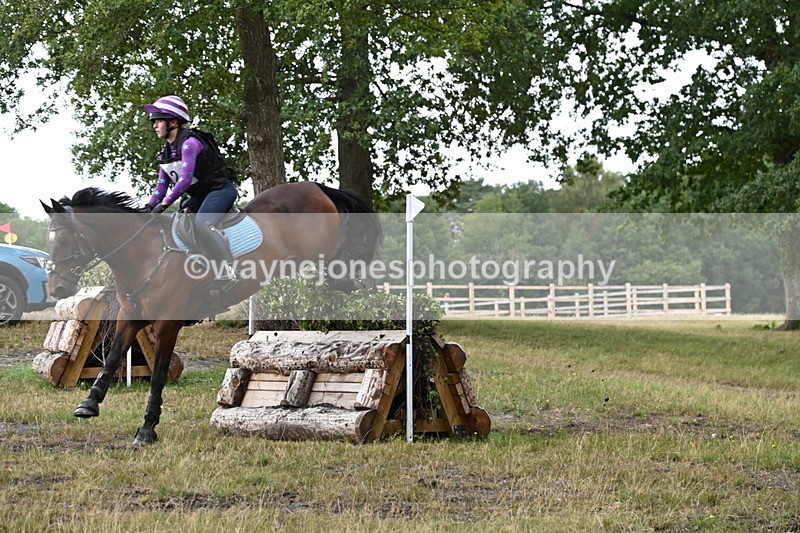 WJ6_1120 - XC Time 13:19 to 13:24