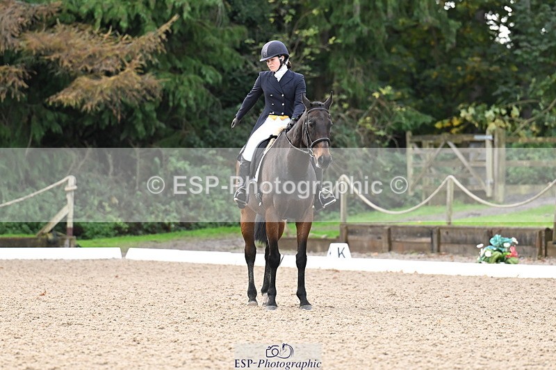 251023A-094702-01326 - B-123-Leia.Massey