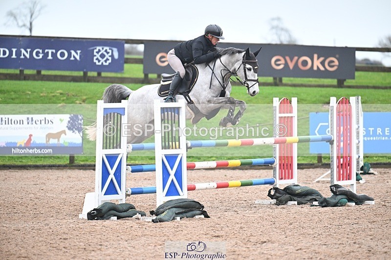 260121-125302-00332 - Snr Newcomers 1.10m