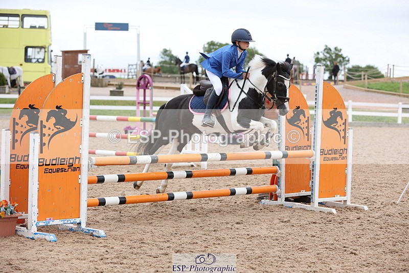 240630A-180616-16297 - Cls 28 Stepping Stones 128cm + 138cm