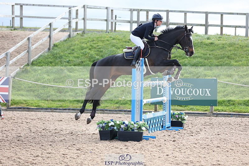 240419A-085752-05230 - Cls 22, 1 Star Gold Tour 1.30m