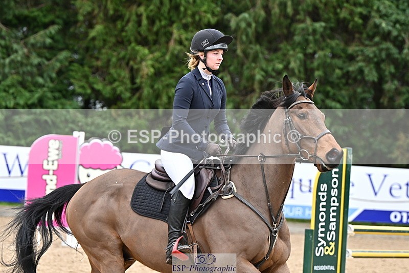 250201A-112952-00427 - Cls 02 Local Horse 100cm