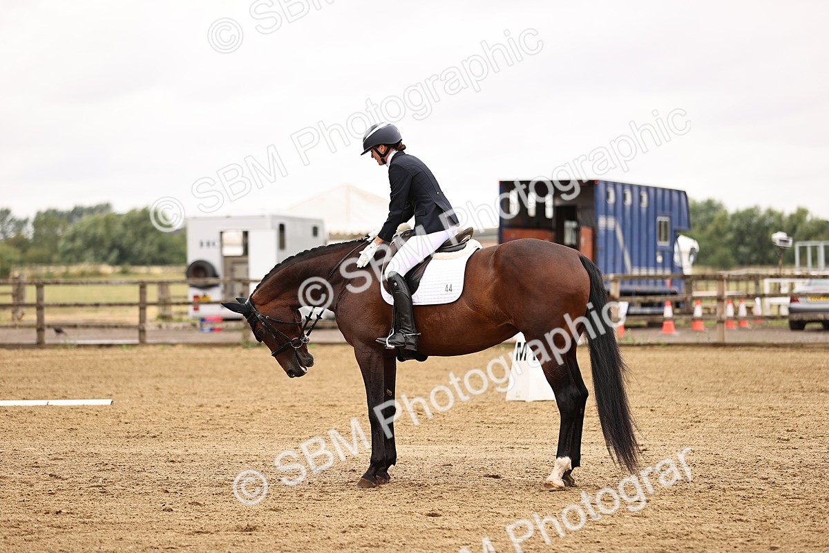 SBM_004019 - Class 7-10 - Novice 2-Elementary 2