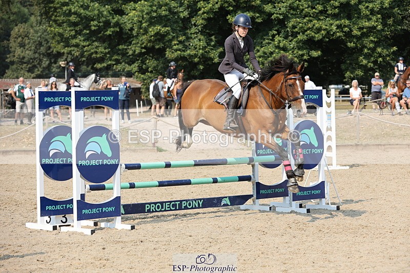 250816A-104641-00843 - Cls 3 Snr British Novice