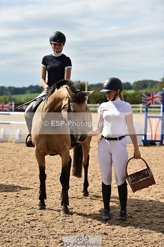 230903A-142826-05094 - Cls 20 Pony Newcomers & 1m Open