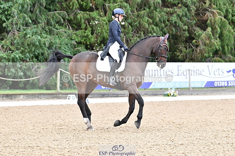 251023A-100835-00962 - A-007-Maja.Hullah