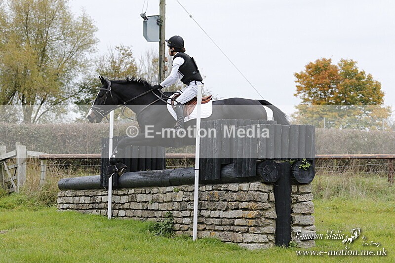 WWHT 181020 WWHT 181020 1631 - WWEC Open (1.00m)  18/10/20