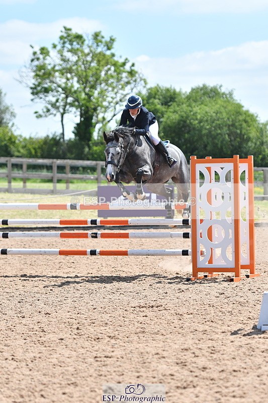 240609A-122210-05130 - Cls 18 Snr Newcomers and 1.10m Open