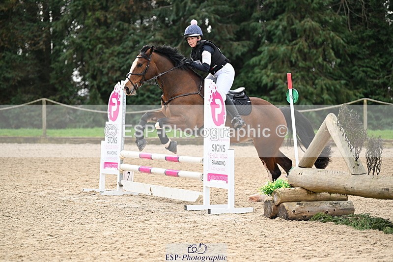 250309A-091505-00086 - Cls 01 70cm 09.00 to CW