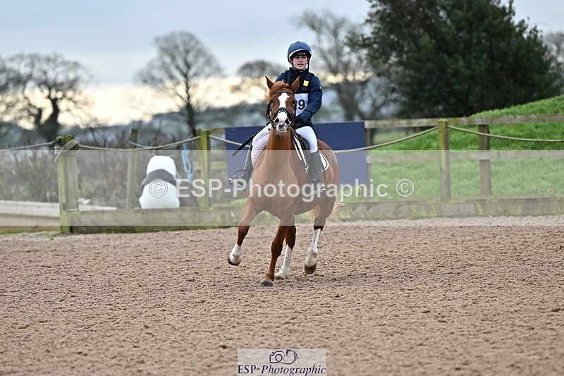 241215-100033-00140 - 70cm