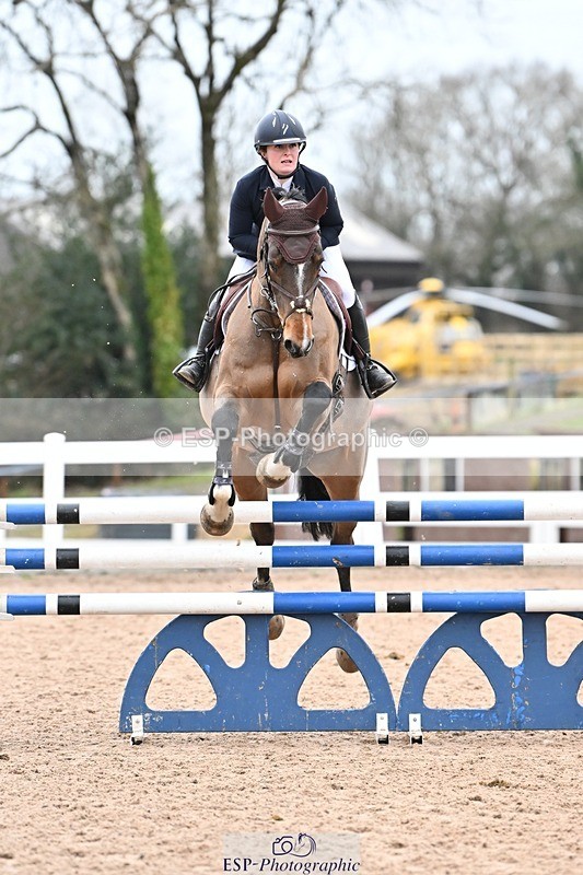 250112-114052-01110 - Cls 19 Snr 1.05m Open