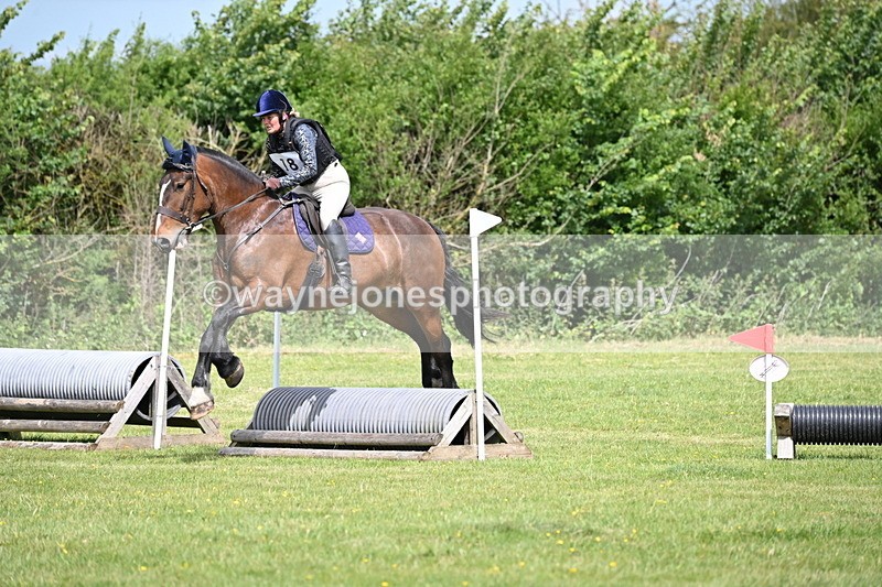 WJ6_2745 - Class 3 60cm Pairs