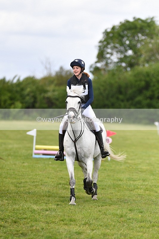 WJ5_3476 - Class 5 80cm Pairs