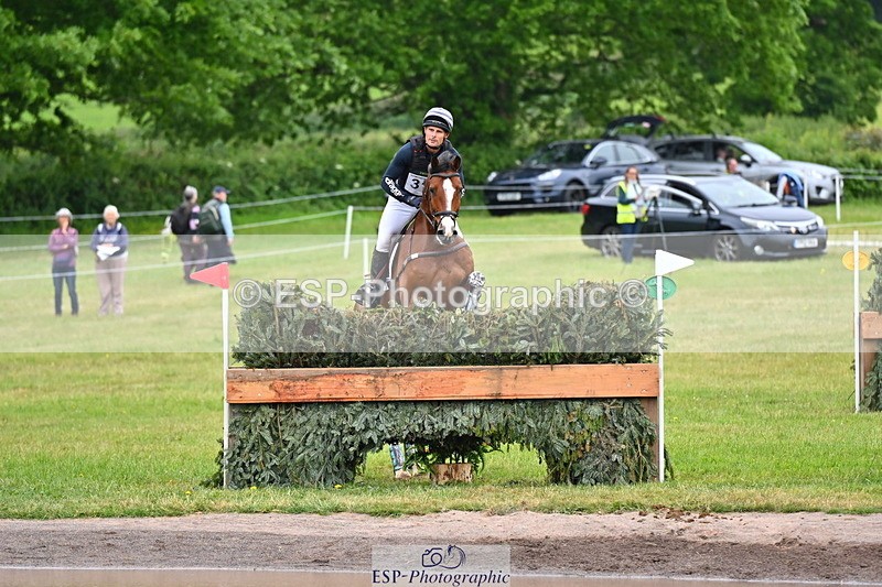 250524A-121108-10106 - B-318-Alexander.Bragg-SHANNONDALE.CONNOR