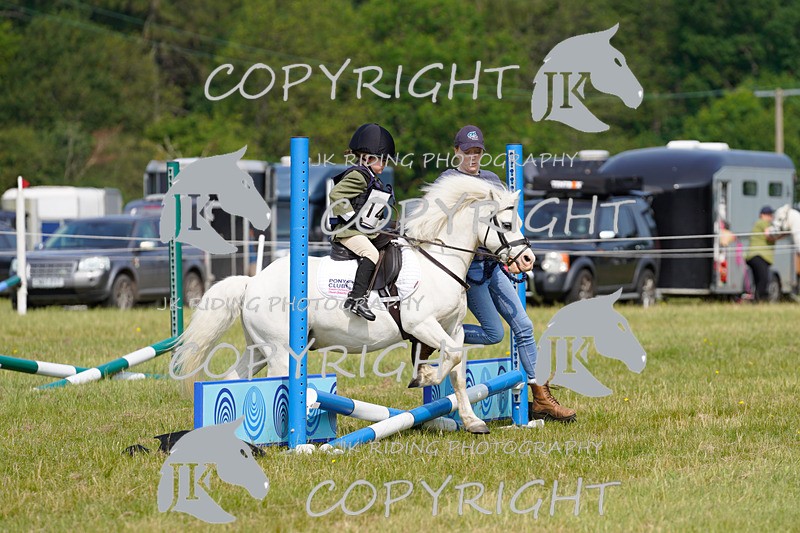 _DSC4266 - CLASS 5 CROSS POLES RING 2