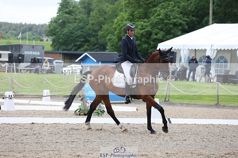 240523-103815-03357 - 213-GLOBAL_KARINA-Hector_Payne