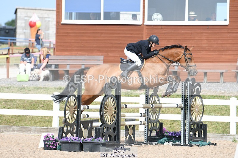 250725-164813-04015 - Cls 10 1.05m Amateur Quali