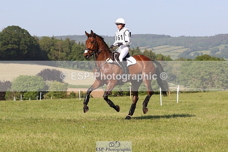 230527-174742-14511 - 161-HEADS_UP-Jemima_Howden-XC