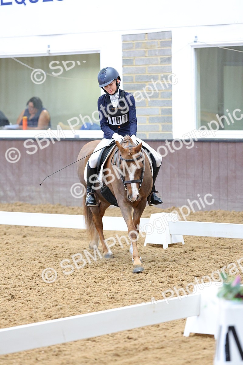 SBM_003689 - Novice