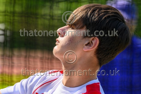 East25Sun-928848 - Field Male