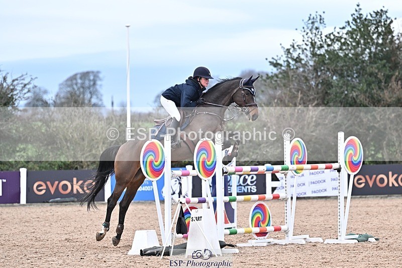 251126-142714-00700 - Cls 6 National 1.30m and 1.40m