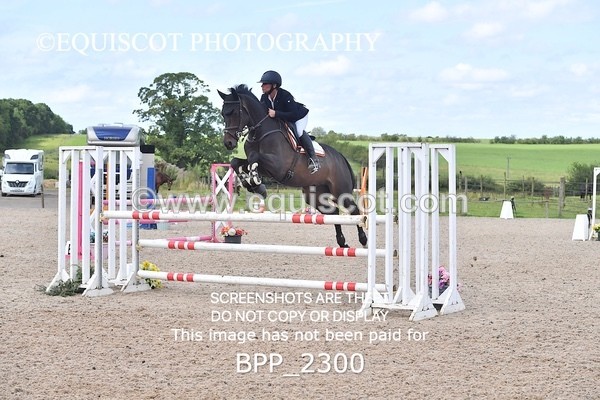 BPP_2300 - CLASS 17 SUN Senior Newcomers/ 1.10m Open