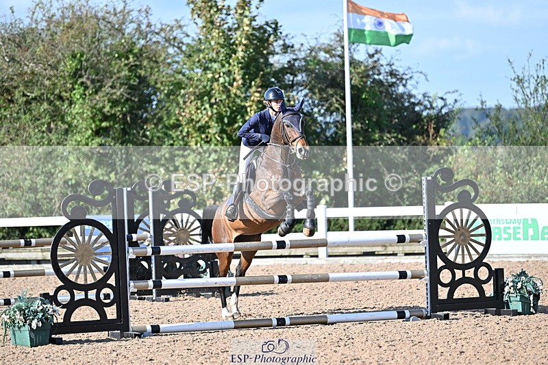 241004A-103959-01282 - Fri 07 Snr Brit Nov & 90cm Open