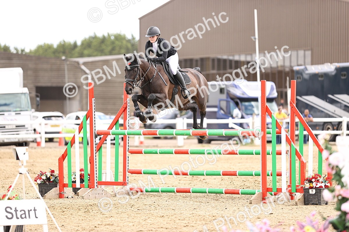 SBM_003696 - Class 22 - Senior Foxhunter 1.20m