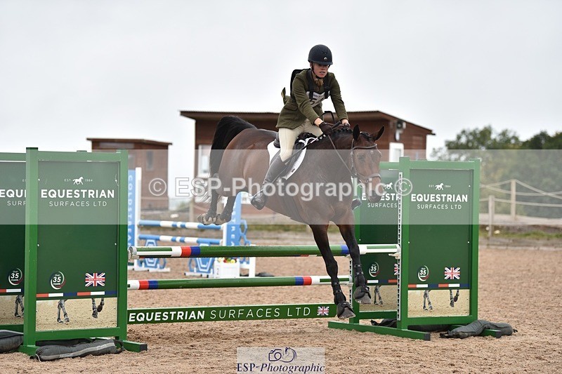 250830-100802-00027 - B-054-Katie.Mathias