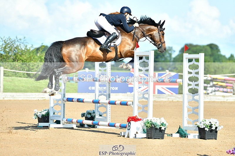 230720A-090533-01572 - Cls 1, 2 Star Small 1.30m