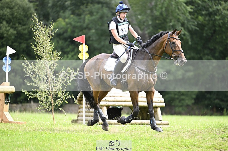 240804-112335-12011 - 412-Tilly_Swanton-QUINTUS_GRANDIA_Z