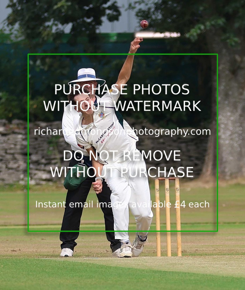 533A4661 - Kendal vs Netherfield (First Innings)