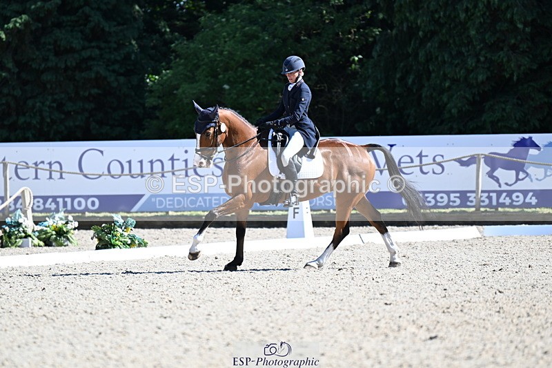 250522A-162713-04973 - C-233-Abbie.Burbidge-FEELING.FANTASTIC