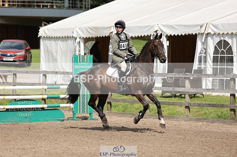 240804-105012-11311 - 415-Benjamin_Plunket-BARDUN_ACROBAT