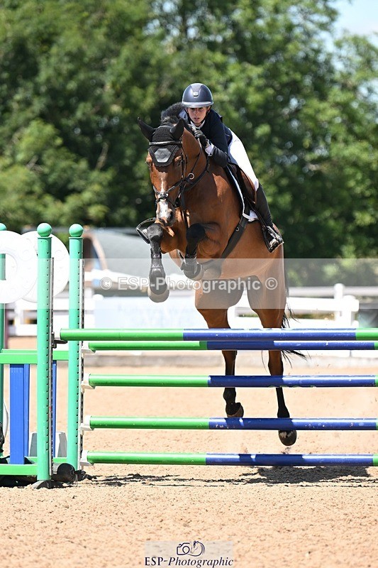 250709-134311-00922 - Cls 4 Snr Newcomers & Snr 1.10m